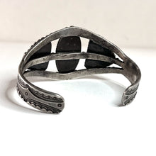 Load image into Gallery viewer, Vintage Three Stone Ingot Bracelet