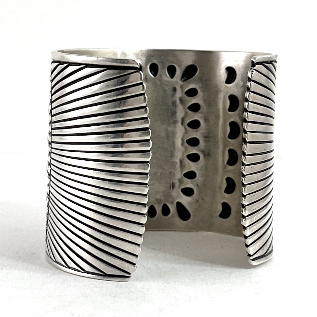 Wide Thunderbird CuffBy Tsosie Orville White – Vicki Turbeville