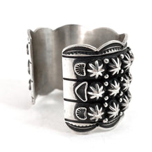 Load image into Gallery viewer, Button Bracelet<br>By Happy Piasso