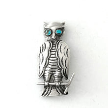 Load image into Gallery viewer, UITA 22  Owl Pin