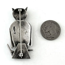 Load image into Gallery viewer, UITA 22  Owl Pin