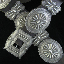 Load image into Gallery viewer, ELLE November 2010