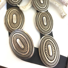 Load image into Gallery viewer, ELLE November 2010