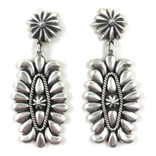 Load image into Gallery viewer, Classic Beauty<br>By Thomas Jim