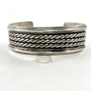 Sterling With Twist Rope