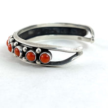 Load image into Gallery viewer, Vintage Coral Row Bracelet
