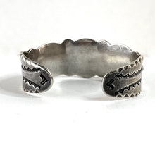 Load image into Gallery viewer, Vintage Three Stone Bracelet
