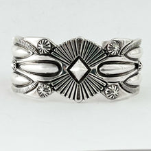 Load image into Gallery viewer, Sterling Silver Bracelet&lt;br&gt;By Wilson Jim&lt;br&gt;Size: M/L
