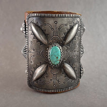 Load image into Gallery viewer, Vintage Ketoh With Stone
