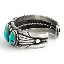 Load image into Gallery viewer, Vintage Row Bracelet
