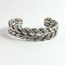 Load image into Gallery viewer, Vintage Heavy Silver Bracelet
