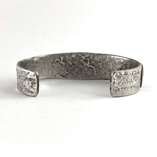 Load image into Gallery viewer, Eleven Stone Coral Bracelet<br>J.T.

