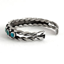 Load image into Gallery viewer, Vintage Eleven Stone Bracelet
