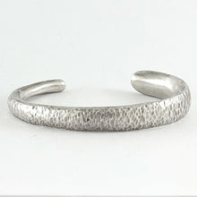 Load image into Gallery viewer, Hammered Silver Bracelet
