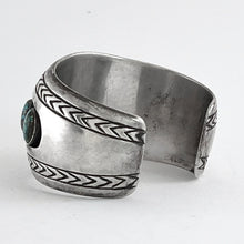 Load image into Gallery viewer, Vintage Lone Mountain Bracelet
