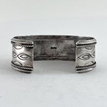Load image into Gallery viewer, Vintage Three Stone Bracelet
