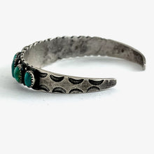 Load image into Gallery viewer, Eleven Stone Row Bracelet
