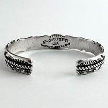 Load image into Gallery viewer, Single Stone Bracelet<br>By Eugene Gruber
