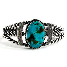 Load image into Gallery viewer, Vintage Single Stone Bracelet
