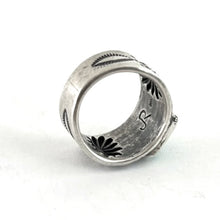 Load image into Gallery viewer, Fox Turquoise Ring<br>By Jesse Robbins<br>Size: 8
