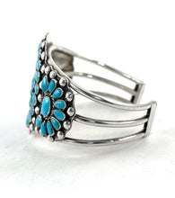 Load image into Gallery viewer, Exquisite Vintage Zuni Cluster Bracelet
