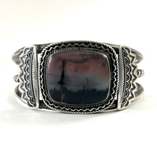 Load image into Gallery viewer, Vintage Petrified Wood Bracelet
