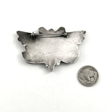 Load image into Gallery viewer, Vintage Inlay Butterfly Pin
