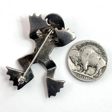 Load image into Gallery viewer, Vintage Happy Frog Pin
