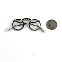 Load image into Gallery viewer, Here's Looking At You! Pin
