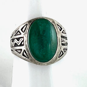 Vintage Oval Stone Ring<br>Size: 10