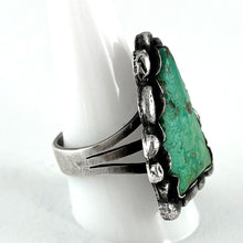 Load image into Gallery viewer, Vintage Turquoise Arrowhead Ring<br>Size: 11

