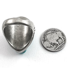 Load image into Gallery viewer, Vintage Ring With Frogs<br>Size: 12.5
