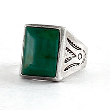 Load image into Gallery viewer, Vintage Bell Trading Ring<br>Size: 9
