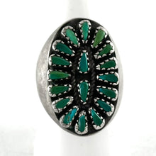 Load image into Gallery viewer, Vintage Cast Cluster Ring<br>Size: 9
