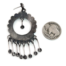 Load image into Gallery viewer, Vintage Hoop Earrings
