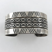 Load image into Gallery viewer, Vintage Silver Cuff&lt;br&gt;Size: Large
