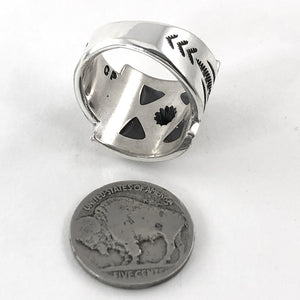 Four Way<br>By Clendon Pete<br>Size: 9.5