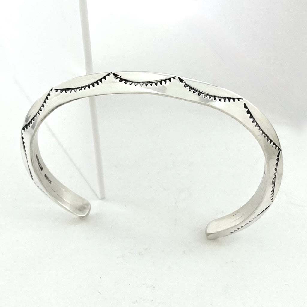 Sterling Silver Bracelet<br>By Tahe<br>Size: XXL