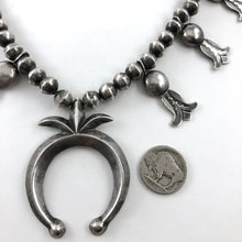 Load image into Gallery viewer, Vintage Navajo Squash Necklace
