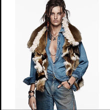 Load image into Gallery viewer, Vogue Australia October 2015
